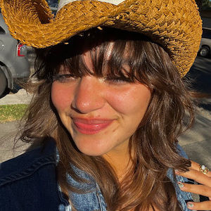 Meet your Posher, Anne